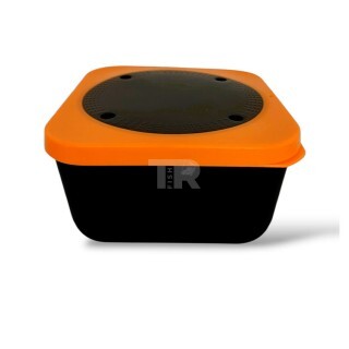 Кутия за овлажняване пелети PRO FL Bait Box Orange 1.8 l