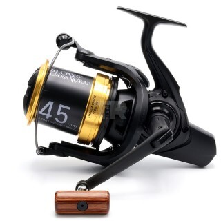 Макара DAIWA 20 Emblem 45 SCW QD OT
