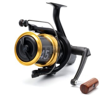Макара DAIWA 20 Emblem 45 SCW QD OT