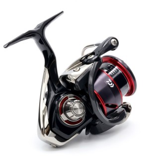 Макара DAIWA FUEGO LT 2500 XH