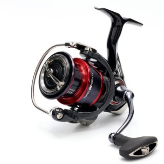 Макара DAIWA FUEGO LT 3000 CXH