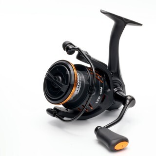 Макара SAVAGE GEAR LTD 4000 FD