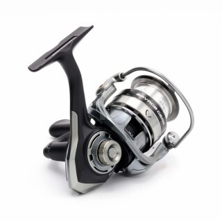 Макара SAVAGE GEAR SG4 2500H FD