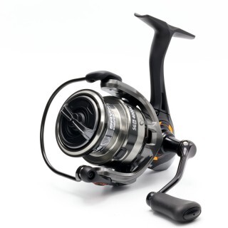 Макара SAVAGE GEAR SG6 4000H FD