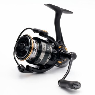 Макара SAVAGE GEAR SG8 2500 FD
