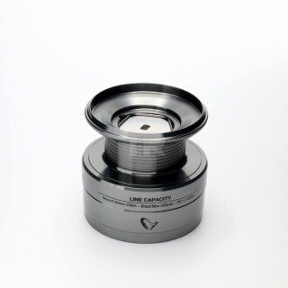 Макара SAVAGE GEAR SG8 2500H FD