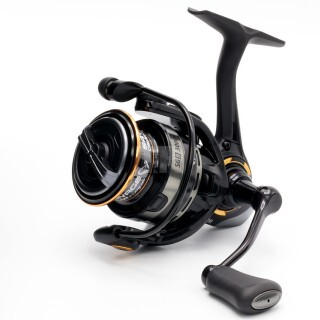 Макара SAVAGE GEAR SG8 3000H FD