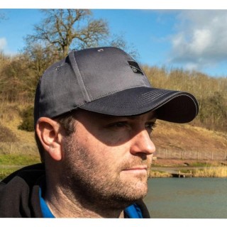 Шапка с козирка PRESTON Stealth Cap